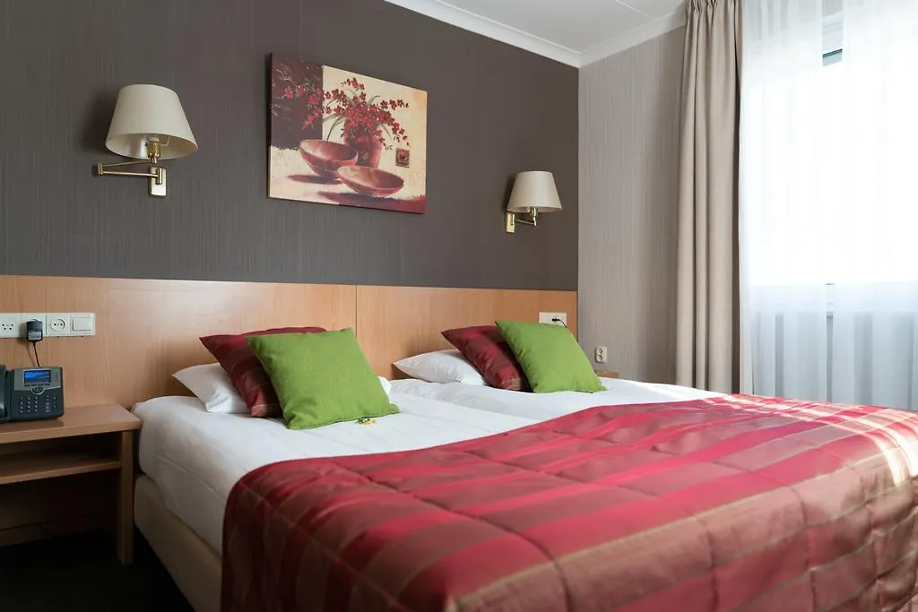 Landhotel Heuvelzicht Schin op Geul 3*,  Paesi Bassi